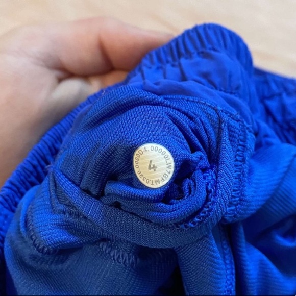 Rare! Blue lululemon shorts - Picture 3 of 3